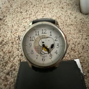NEW LISTING! Snoopy Wristwatch